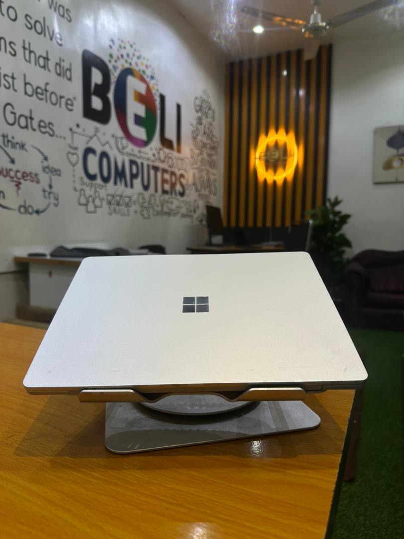 Surface Go 2 angle